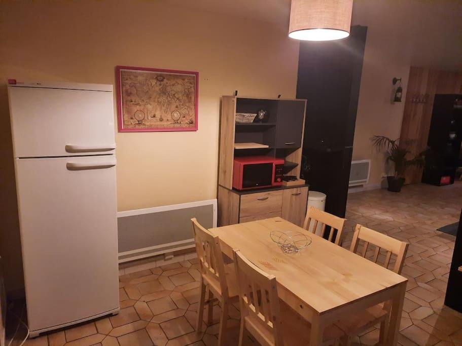 Appartement Tout Confort , Centre Loudenvielle Eksteriør bilde