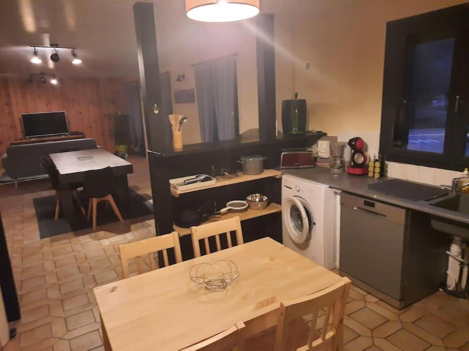 Appartement Tout Confort , Centre Loudenvielle Eksteriør bilde